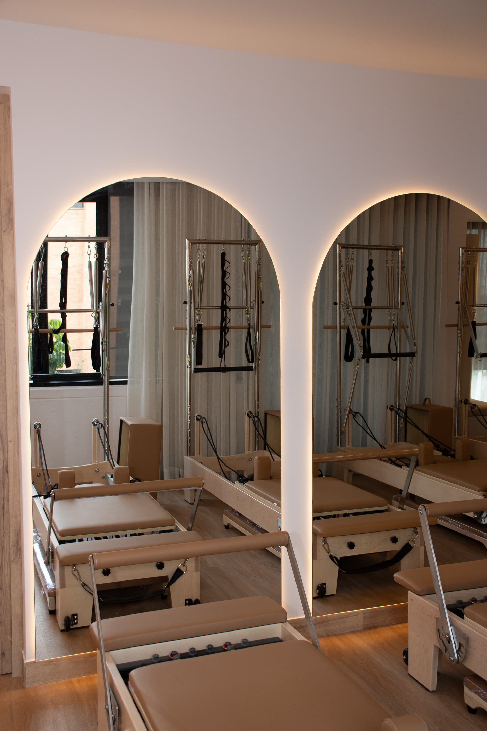 Vista del espacio del estudio Aliva Pilates Studio